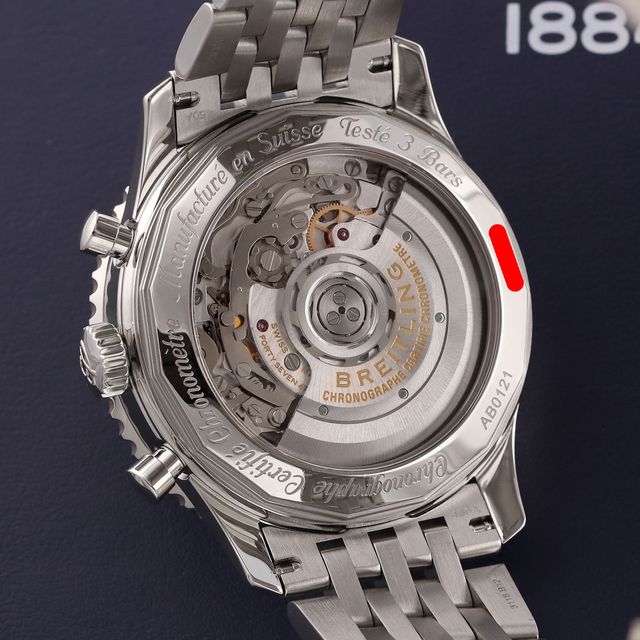 Breitling Navitimer 01 AB0121 Image 2